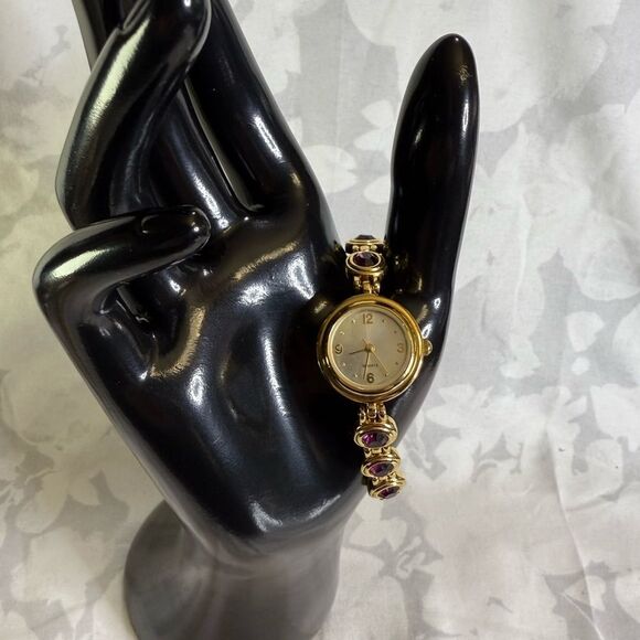 Gold and Purple Quartz Women's Watch, new, never worn. New battery. - Picture 2 of 8